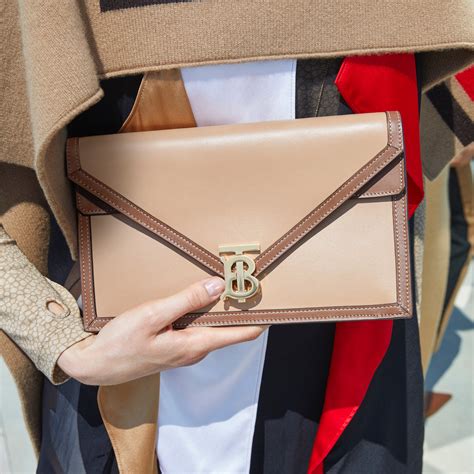 burberry small two-tone envelope clutch bag|burberry leather wallet.